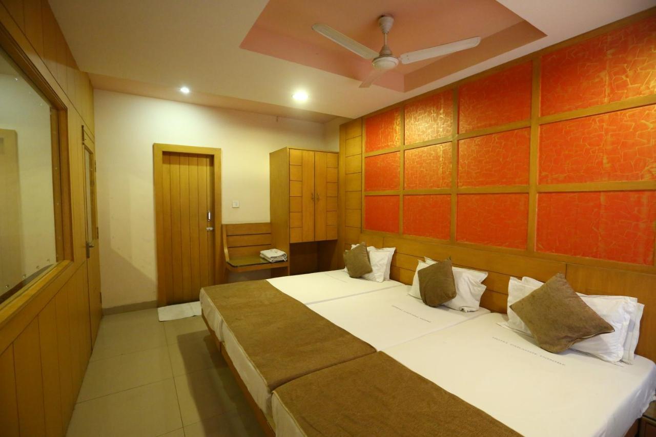 Hotel Paradise Indore Exterior foto